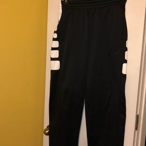 Nike men’s Elite sweatpants